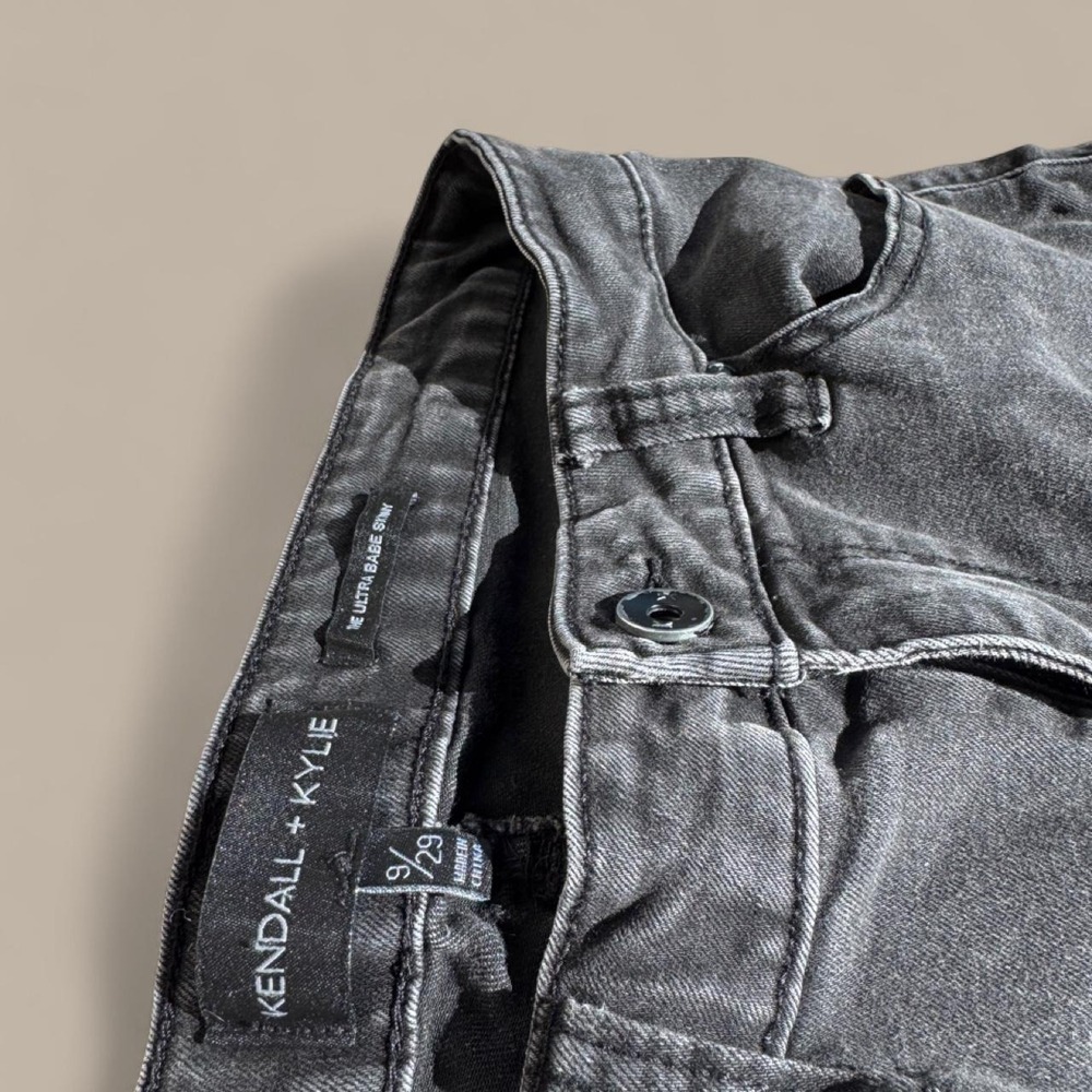 Kendall + Kylie Washed Black Skinny Jeans Womens 9/29 Ultra Babe Charcoal Gray
